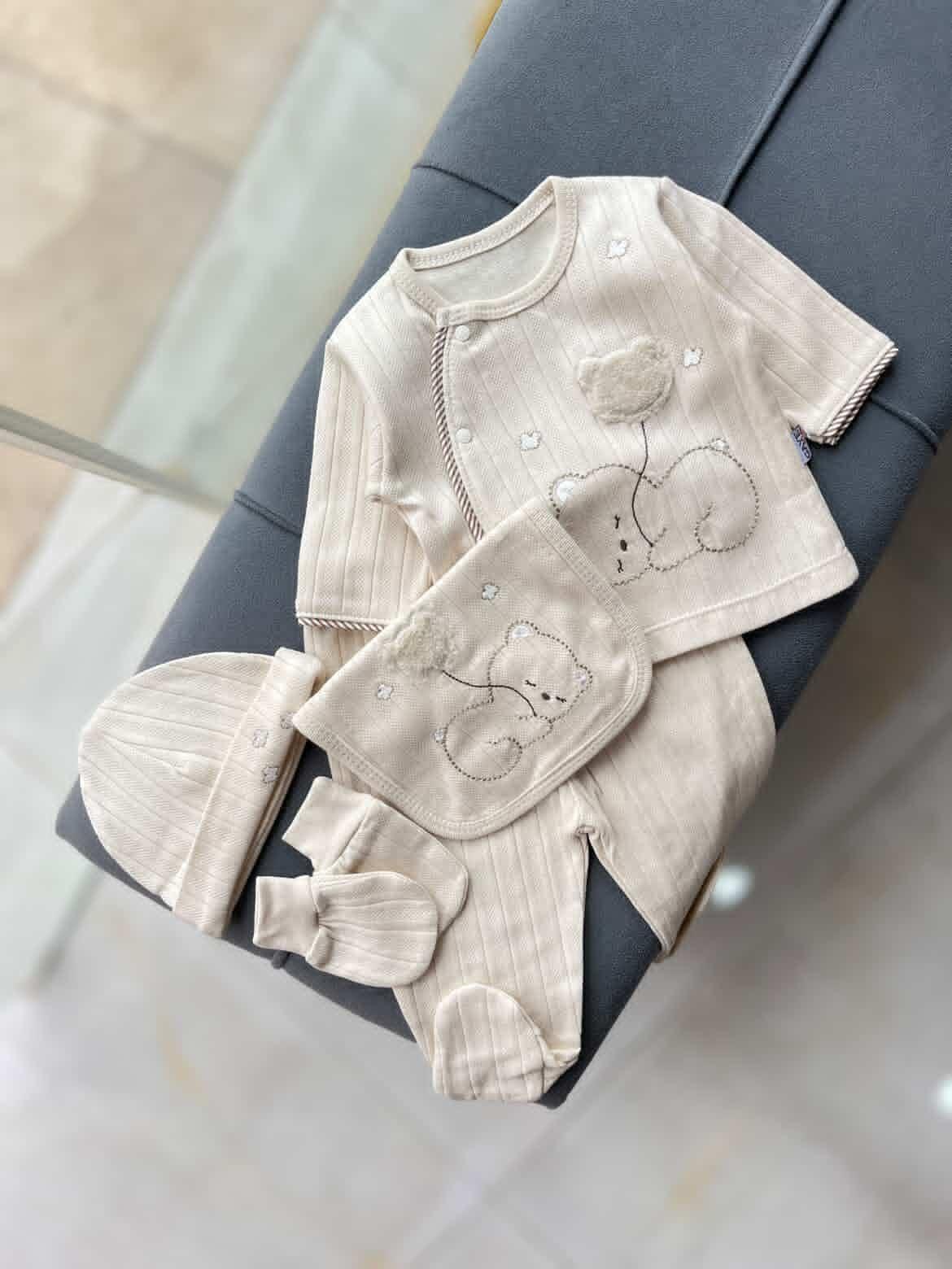 ست نوزادی خرس وقلب گایه کد ۹۹۰