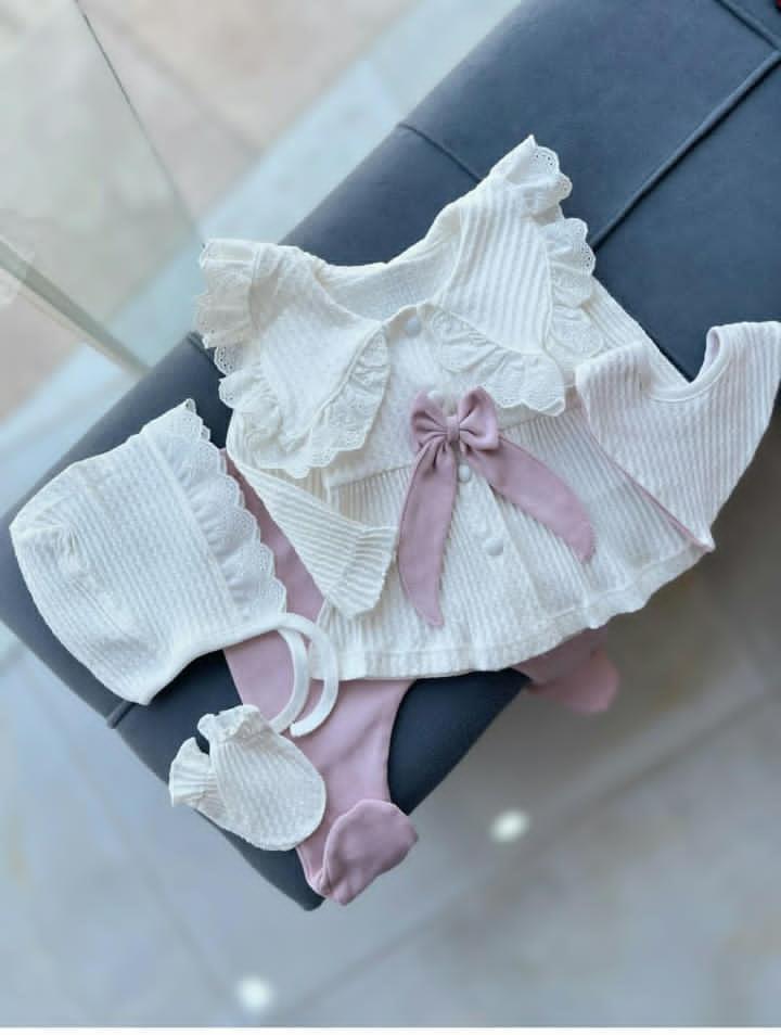 ست نوزادی لوکس پاپیون یاسی کد ۴۲۳